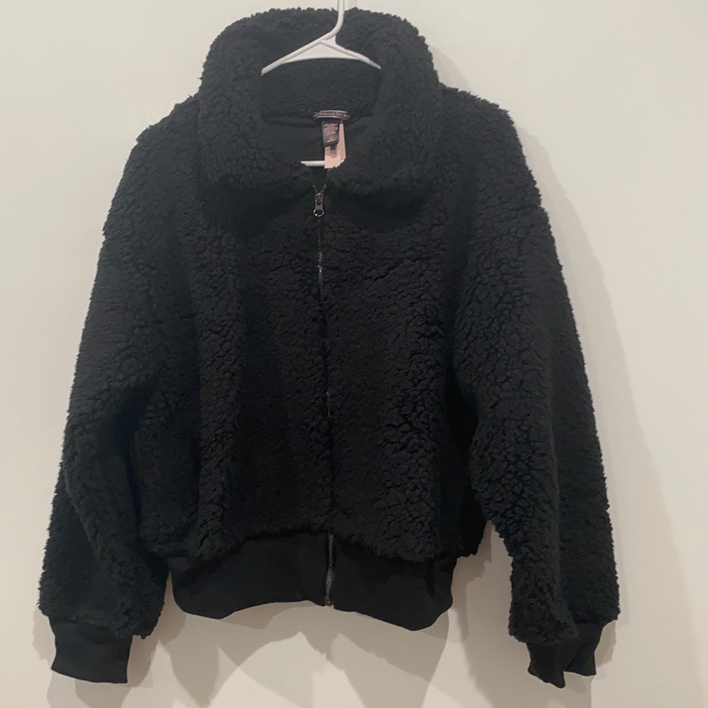 VICTORIA'S SECRET Plush Fleece Front-Zip Jacket - Picture 4 of 8
